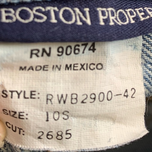 Boston Proper Jeans Women’s 10S 100% Cotton Split Ankle Medium Wash Short - Picture 7 of 13